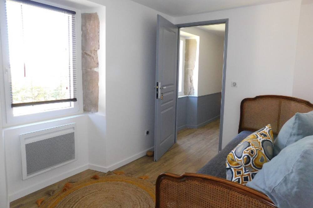 Photo of Others in Chateauneuf-de-Galaure