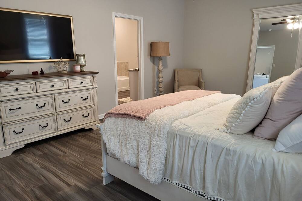 Photo of Bedroom in Shenandoah