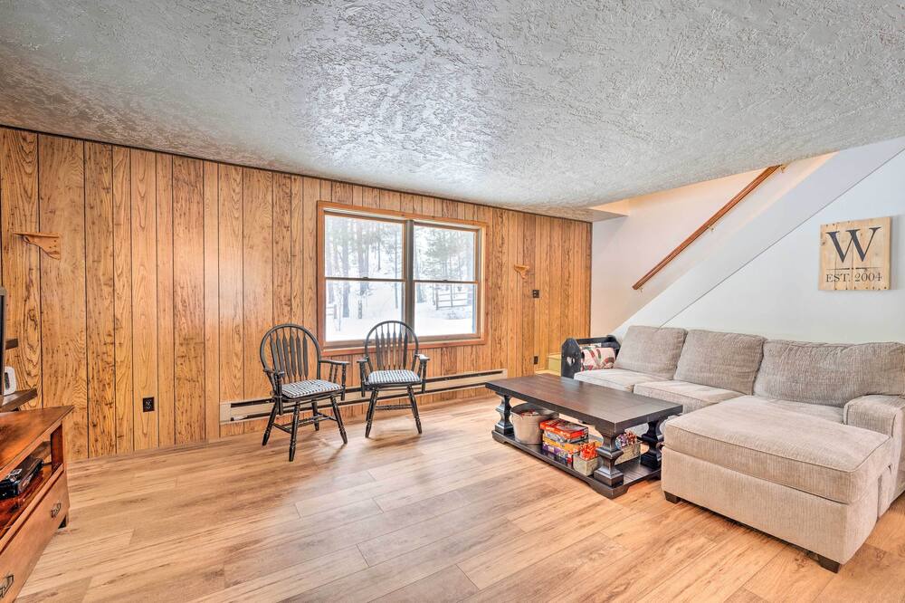 Photo of Livingroom in Lowman