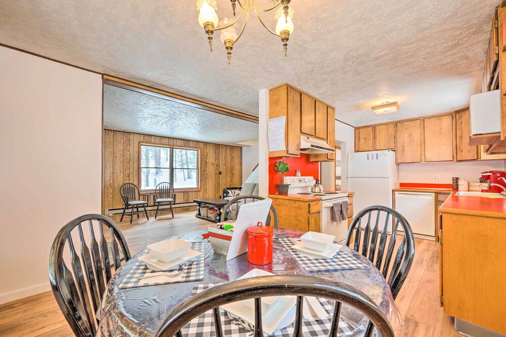 Photo of Others in Lowman