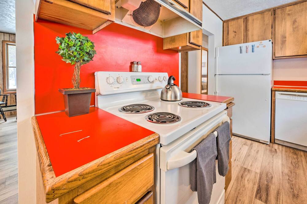 Photo of Others in Lowman