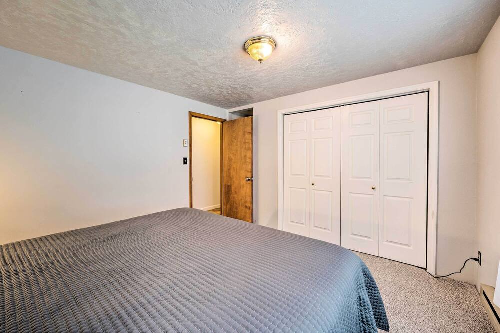 Photo of Others in Lowman