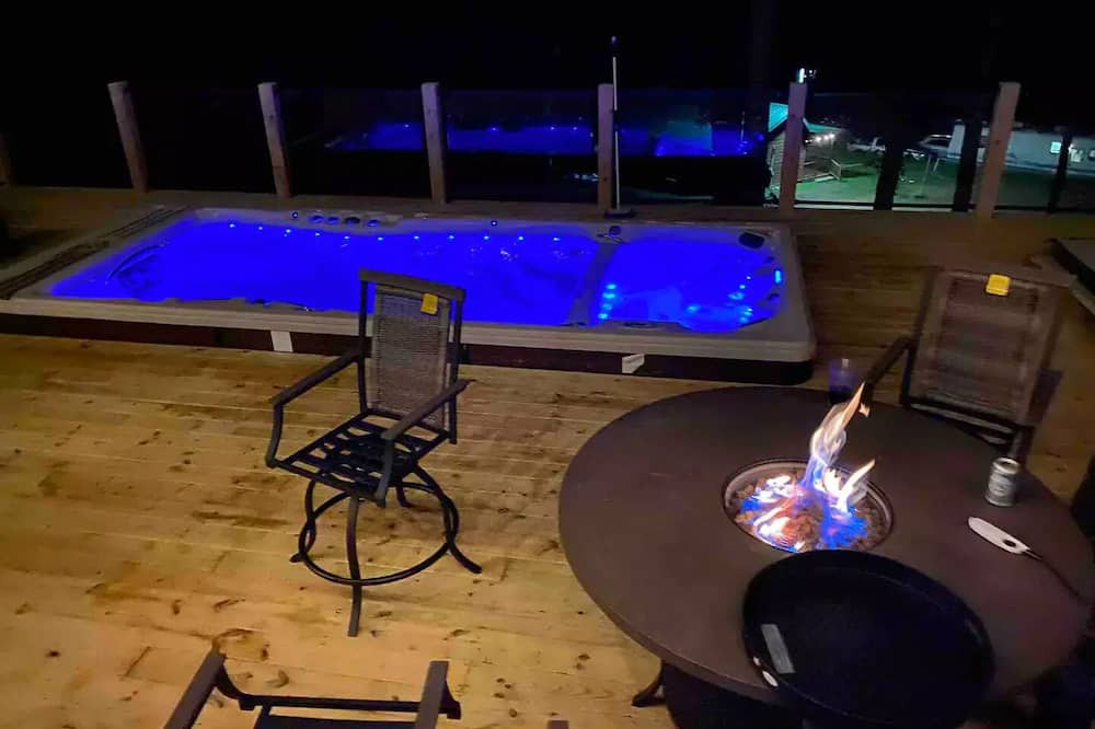 Photo of Outdoor in Alix