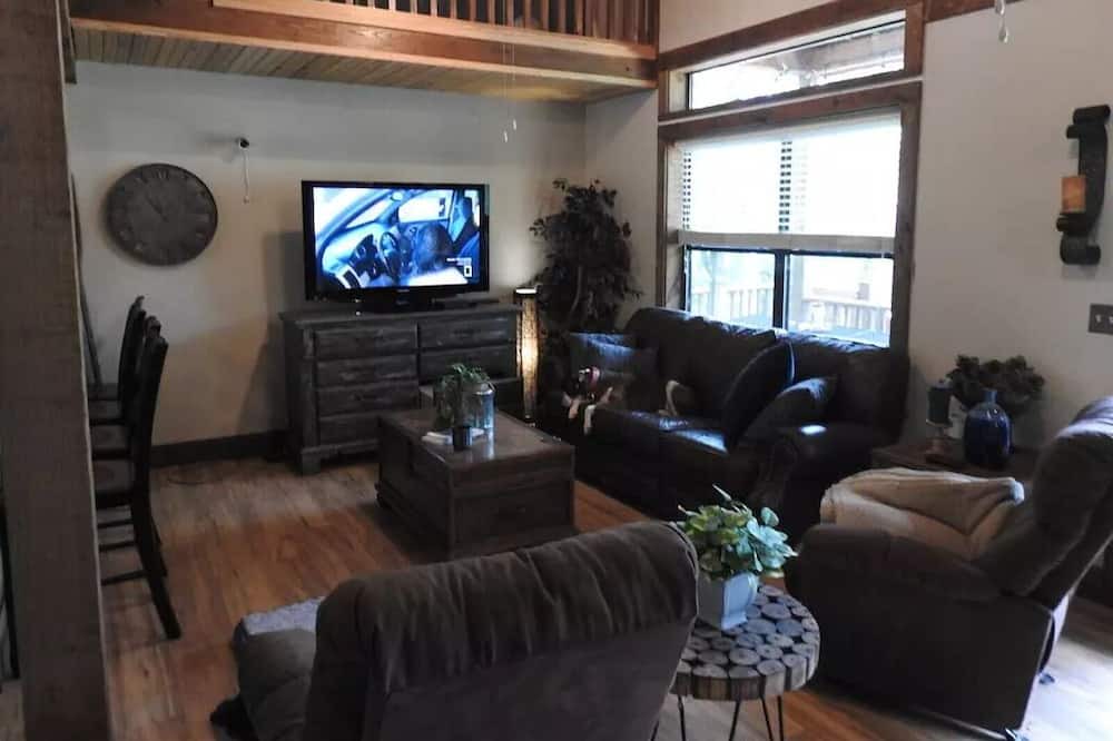 Photo of Livingroom in Alix