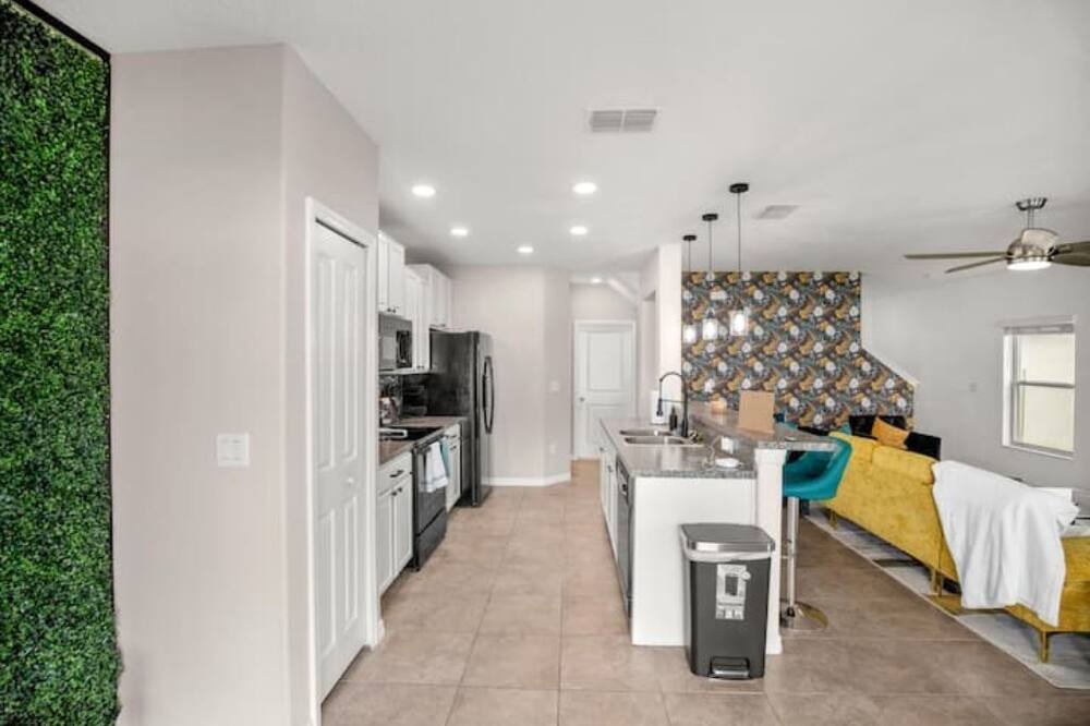 Photo of Kitchen in Greater Palm River Point CDC