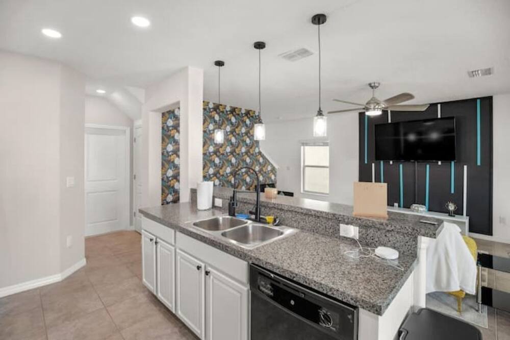 Photo of Kitchen in Greater Palm River Point CDC