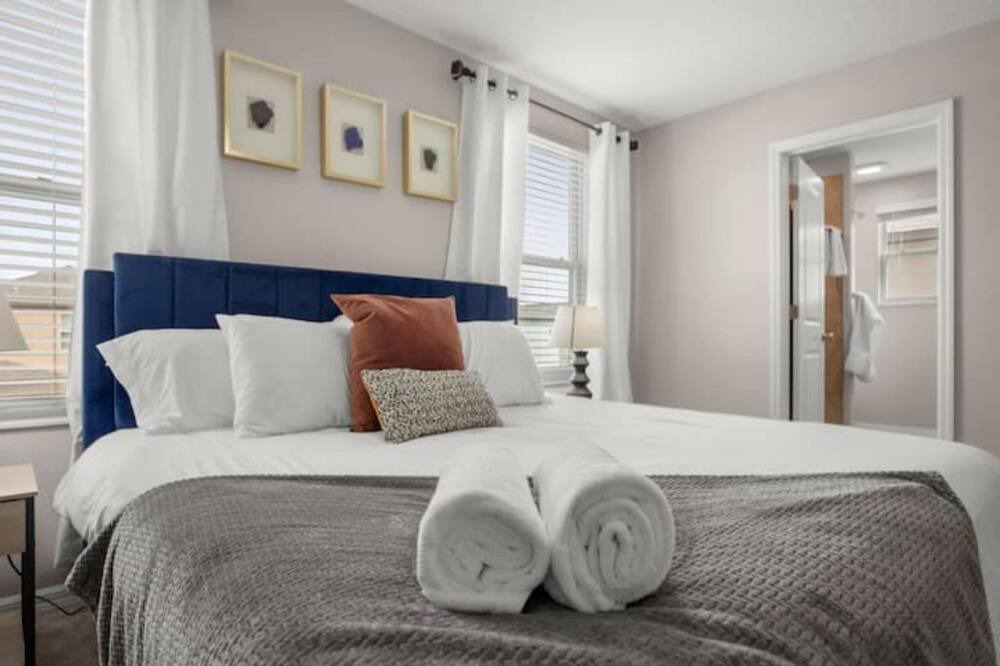 Photo of Bedroom in Greater Palm River Point CDC