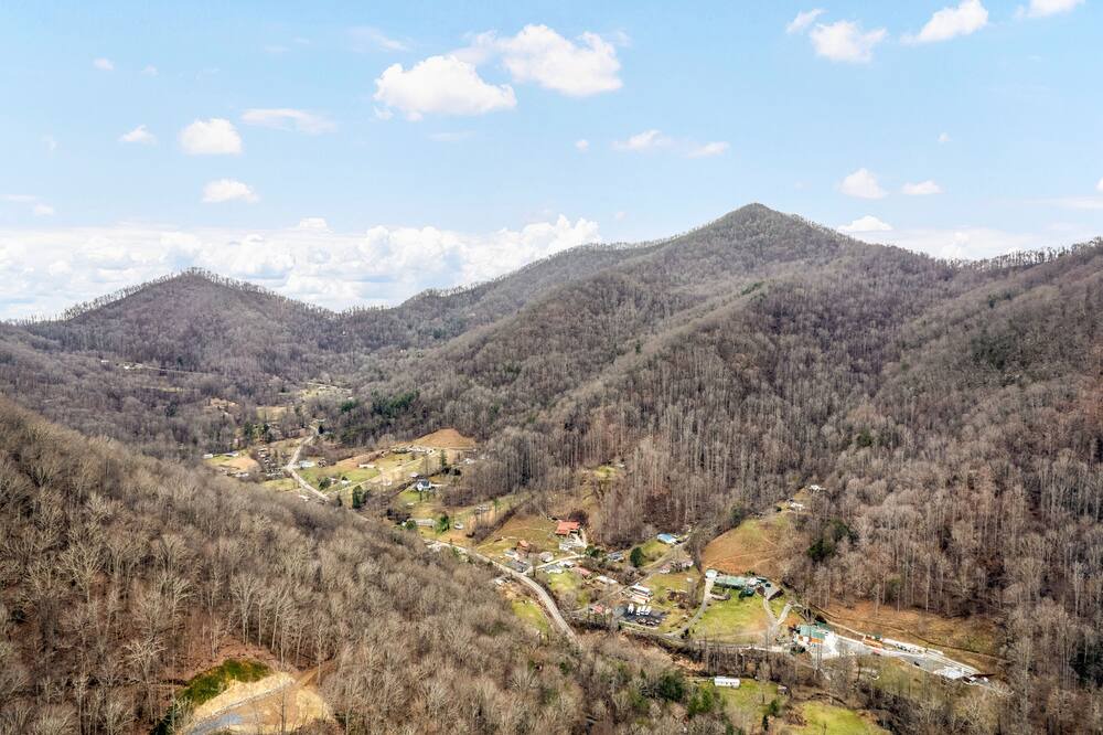 Photo of Others in Barnardsville