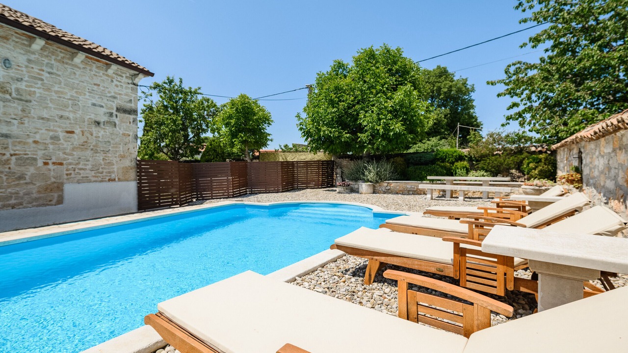 Photo of Outdoor in Baderna