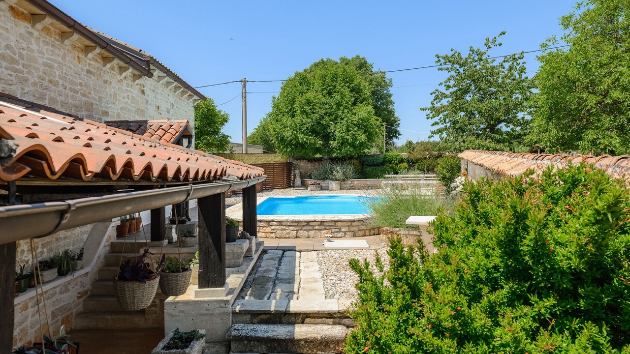 Photo of Outdoor in Baderna