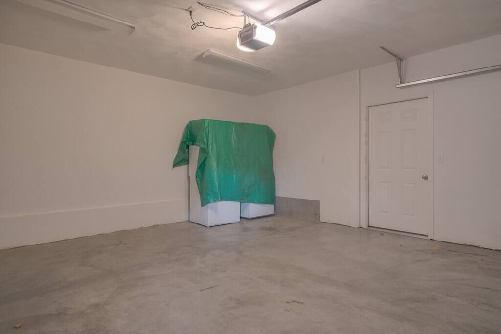 Photo of Others in Houston - Harrell