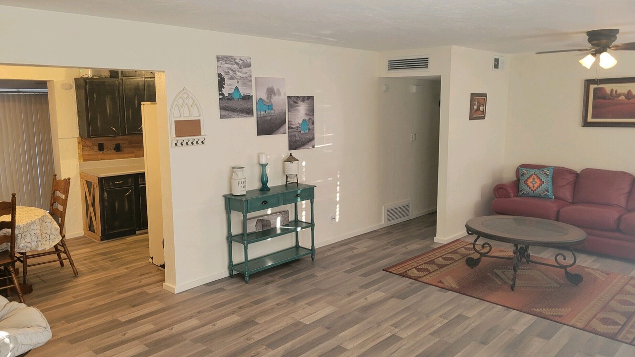 Photo of Livingroom in Pomerene