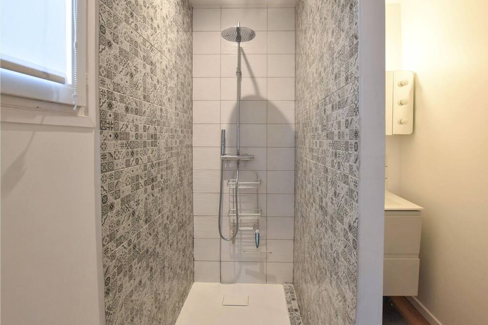 Photo of Bathroom in Hermanville-sur-Mer