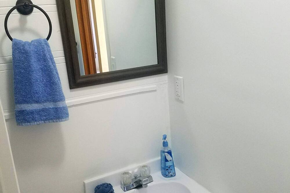 Photo of Bathroom in Garretson