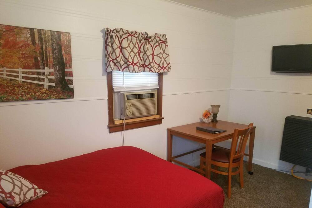 Photo of Bedroom in Garretson