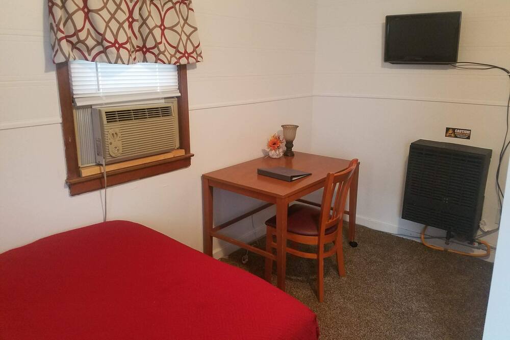 Photo of Bedroom in Garretson