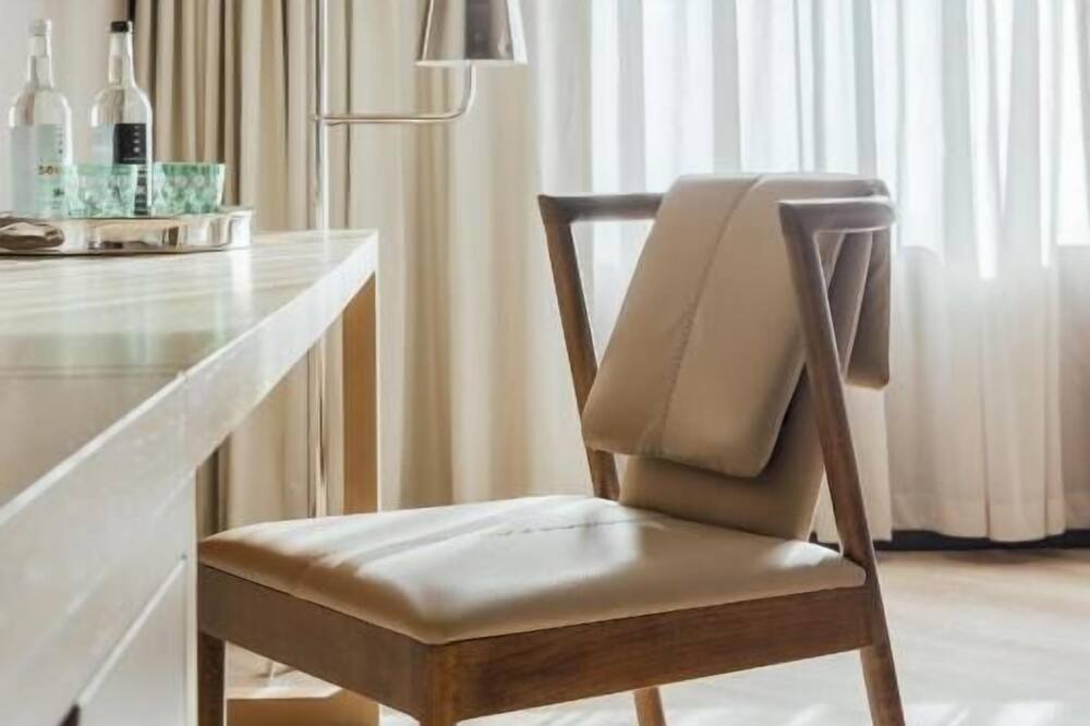 Photo of Bedroom in East Central Park