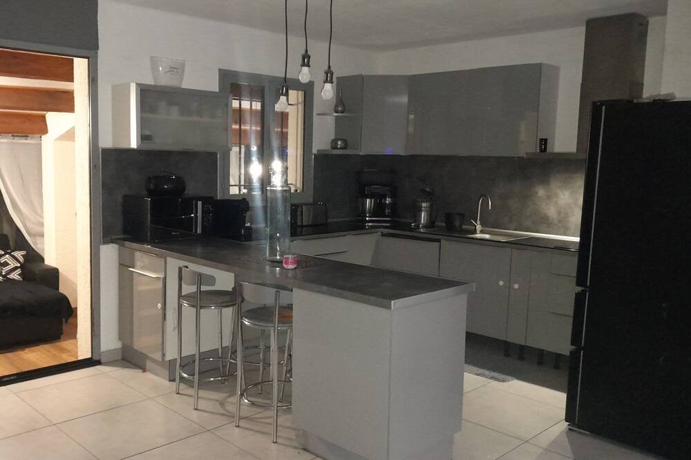 Photo of Kitchen in Gallargues-le-Montueux