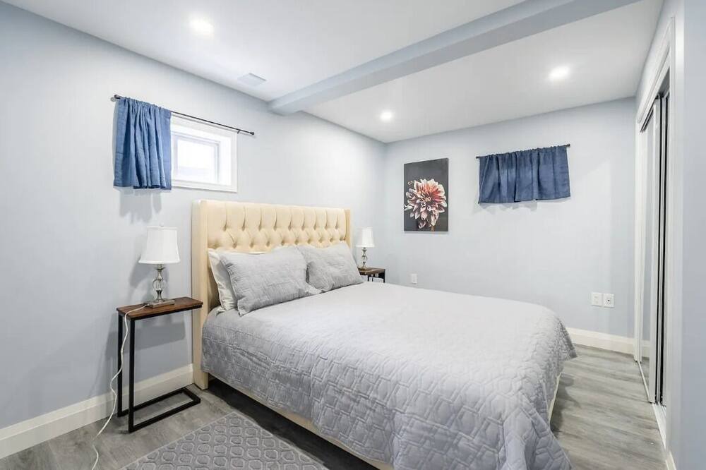 Photo of Bedroom in Dunnville