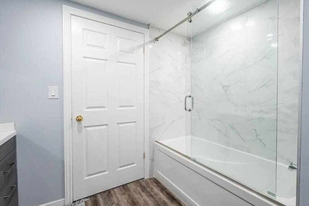 Photo of Bathroom in Dunnville