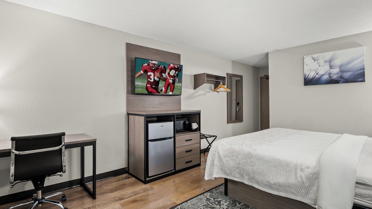 Photo of Bedroom in Belleville