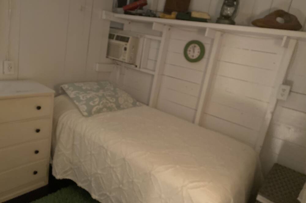 Photo of Bedroom in Poplar Ridge