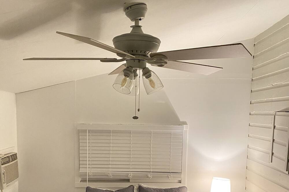 Photo of Bedroom in Poplar Ridge