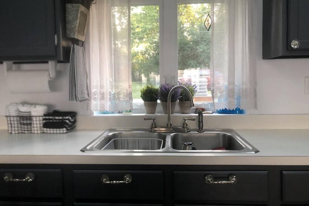 Photo of Kitchen in Poplar Ridge
