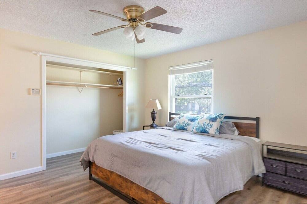 Photo of Bedroom in Anderson Mill