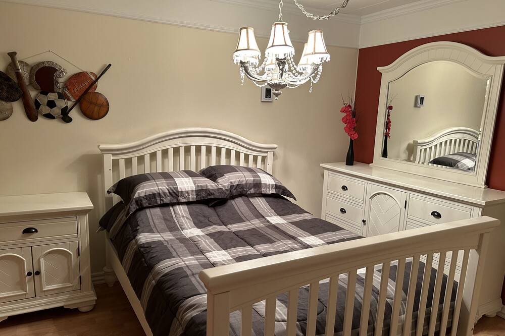 Photo of Bedroom in Sainte-Therese-de-Gaspe