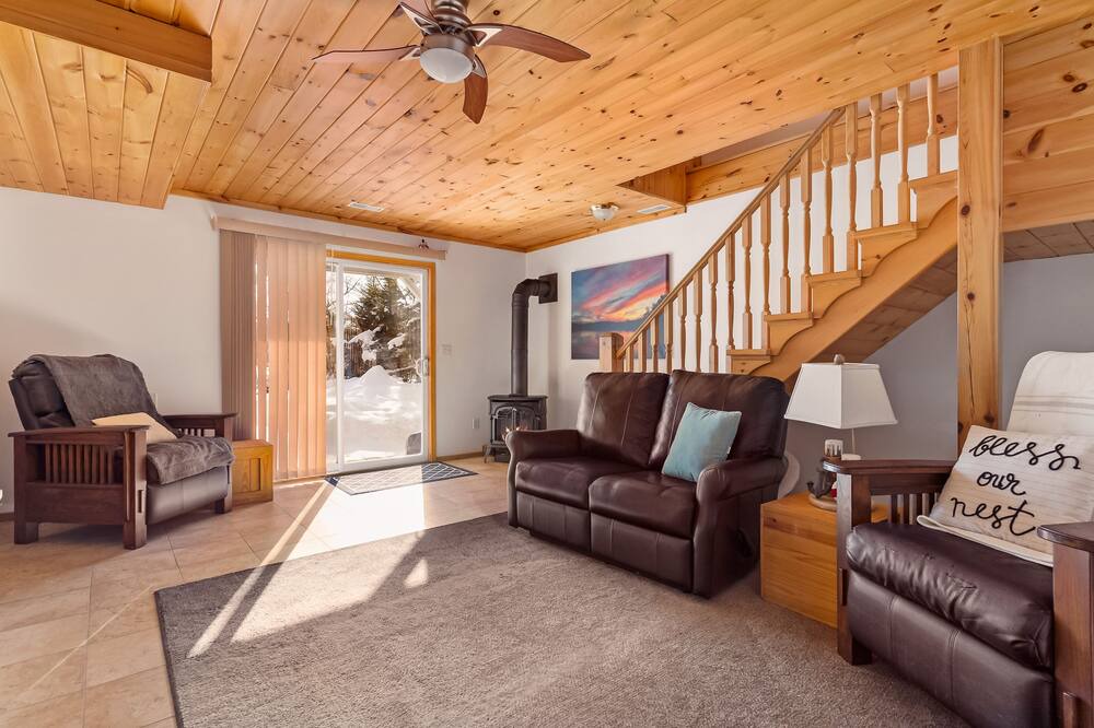 Photo of Livingroom in Perry