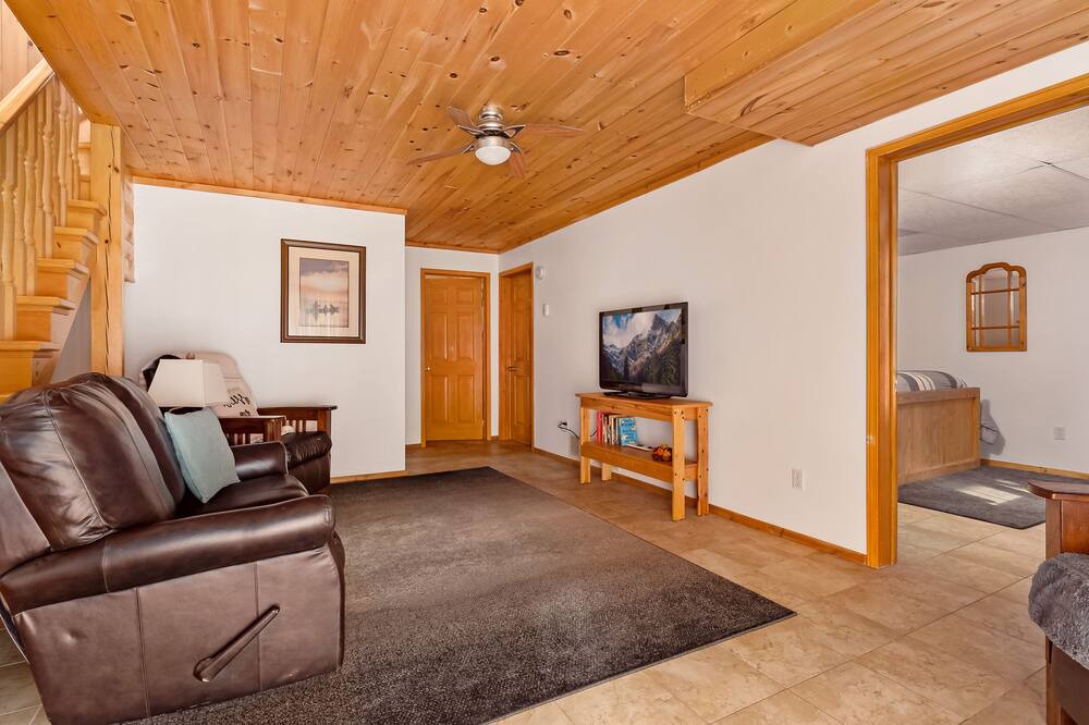 Photo of Livingroom in Perry
