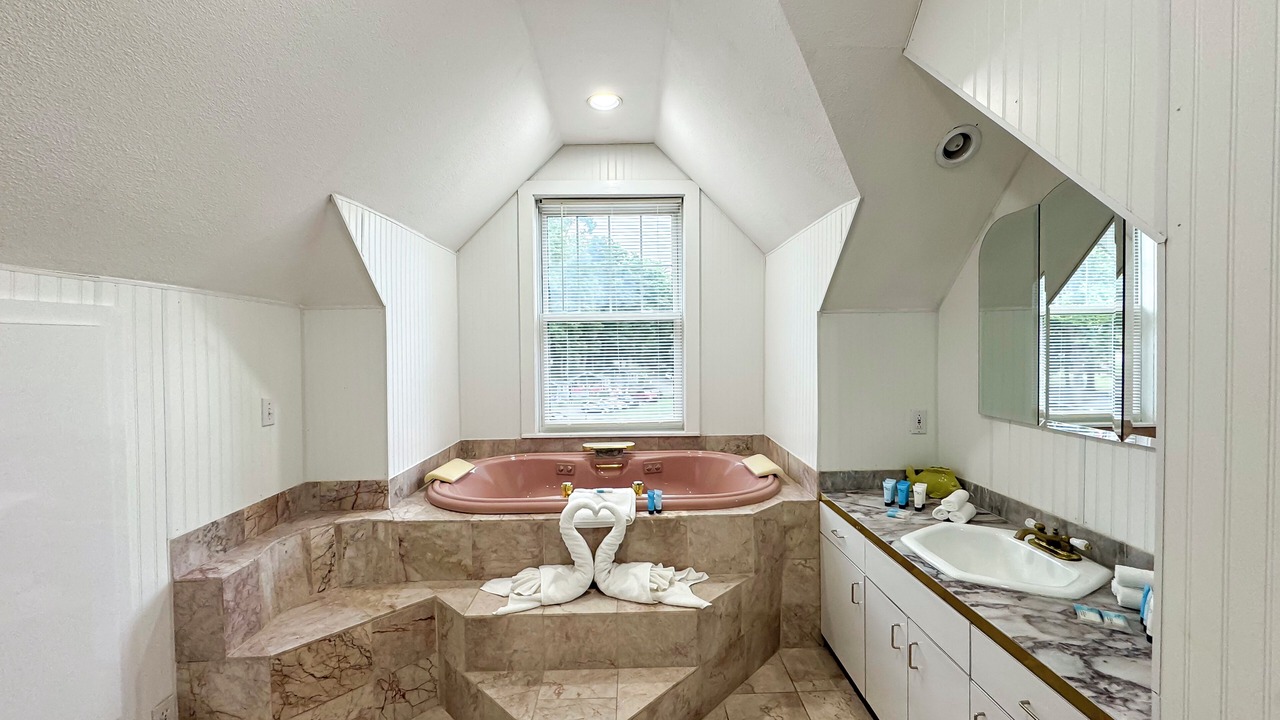 Photo of Bathroom in Lake George
