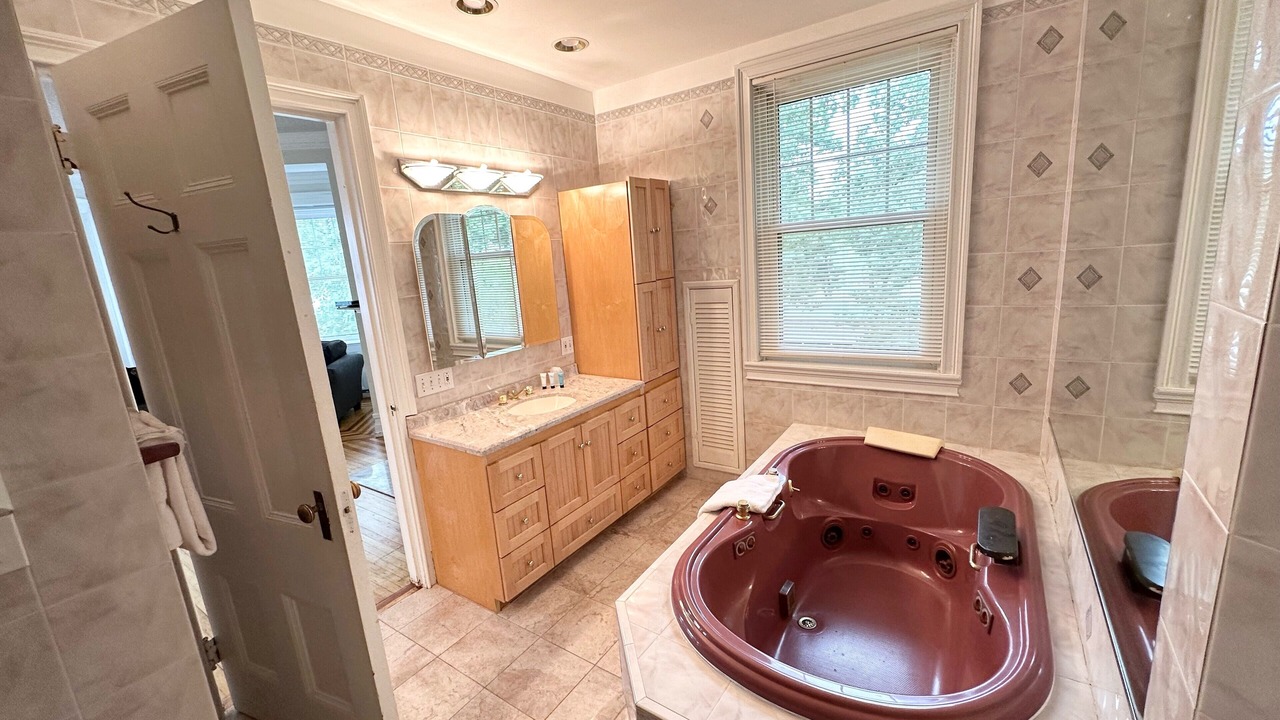 Photo of Bathroom in Lake George