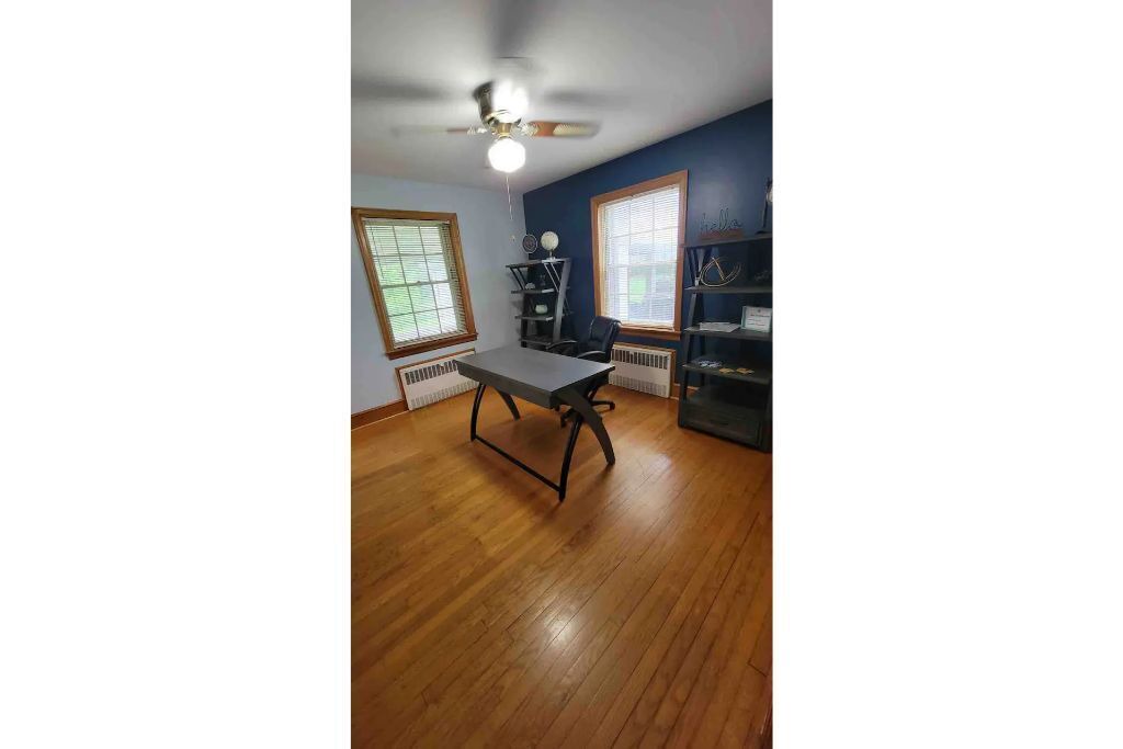 Photo of Livingroom in Floyd