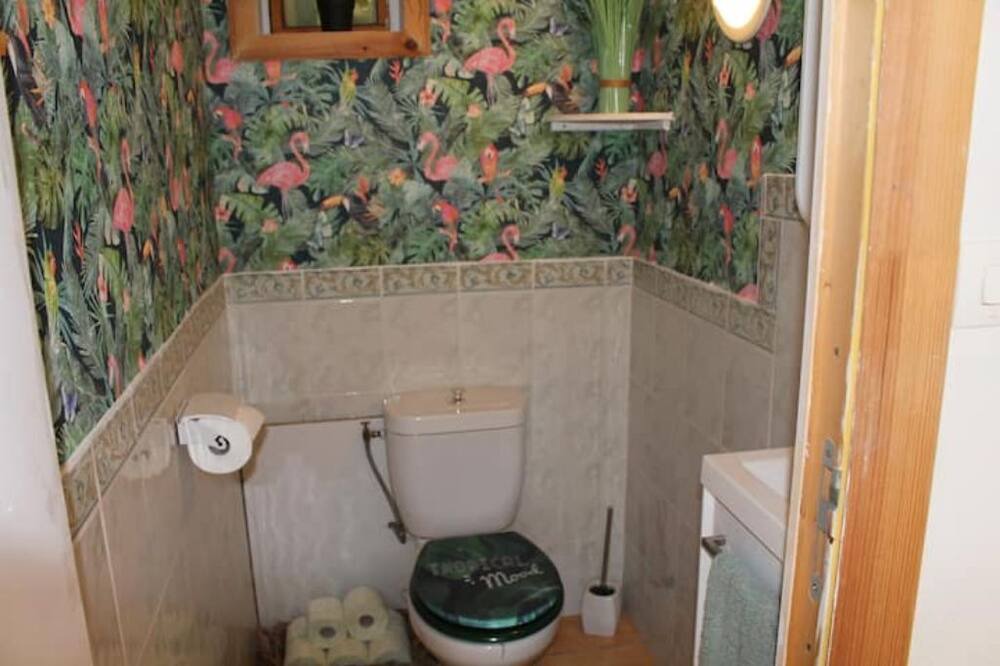Photo of Bathroom in Domeyrot