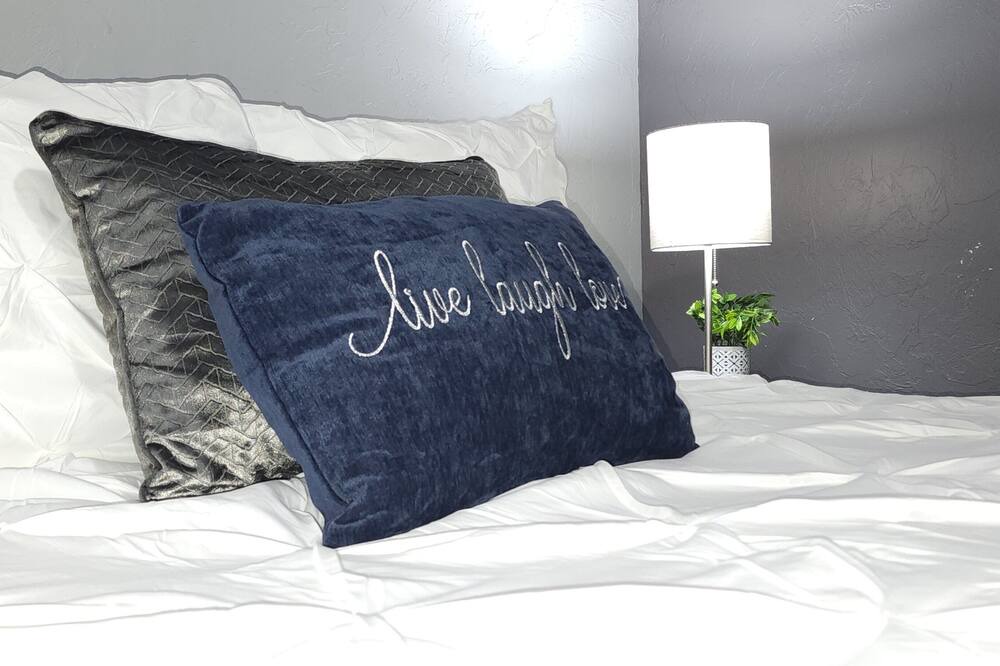 Photo of Bedroom in Del City