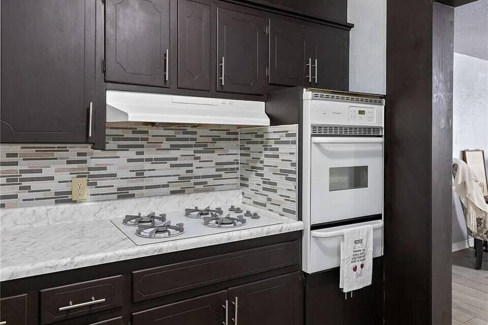 Photo of Bedroom in Del City