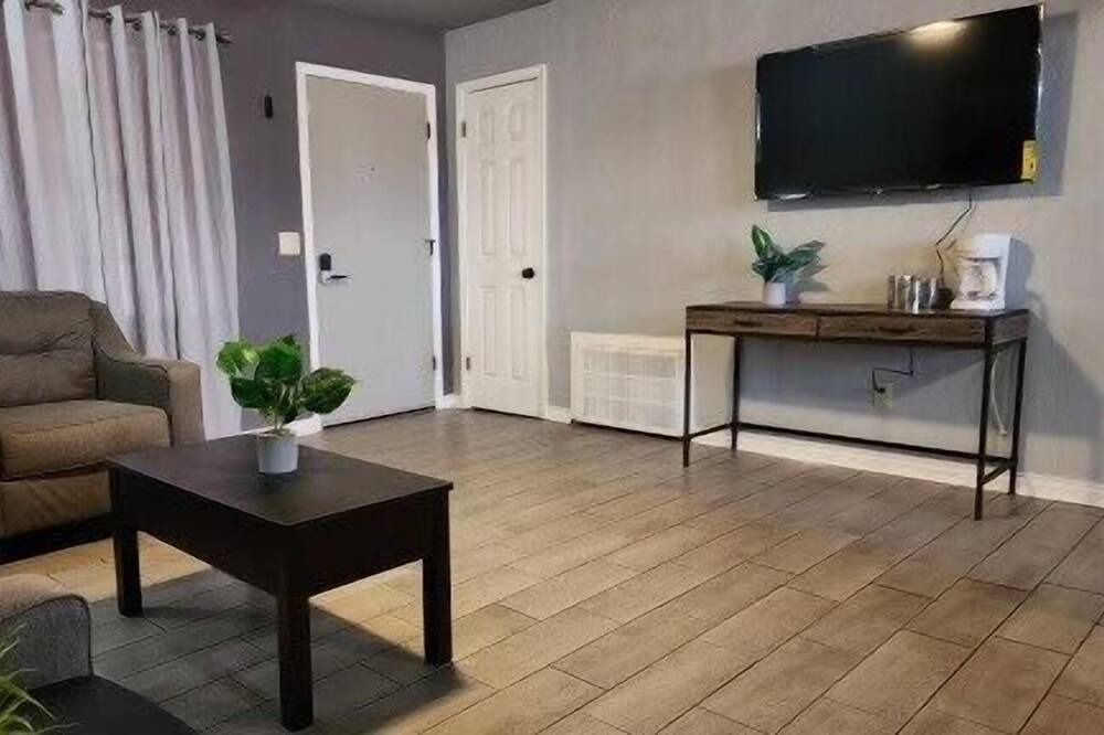 Photo of Bedroom in Del City