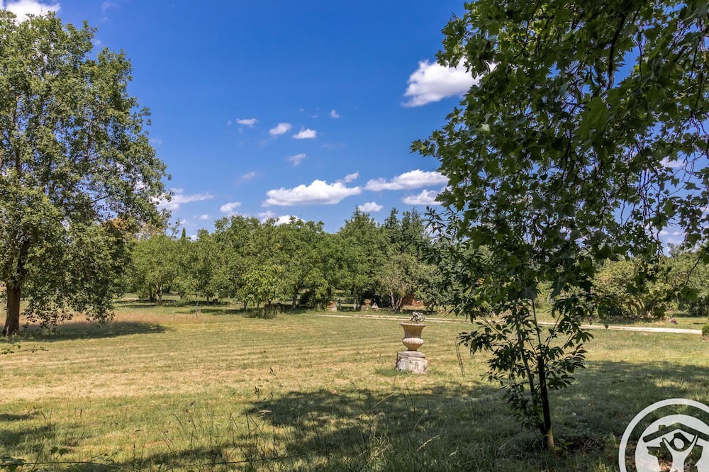 Photo of Outdoor in Montfort