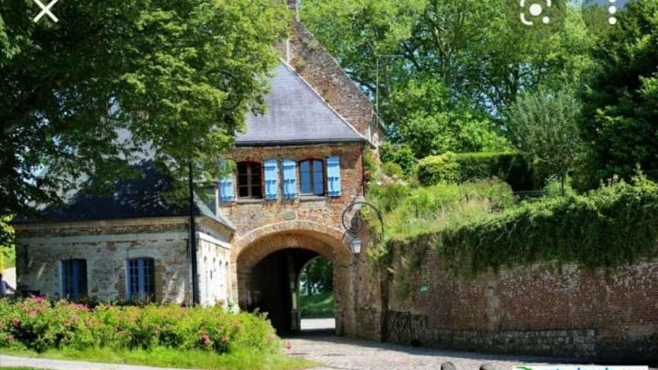 Photo of Outdoor in Attin