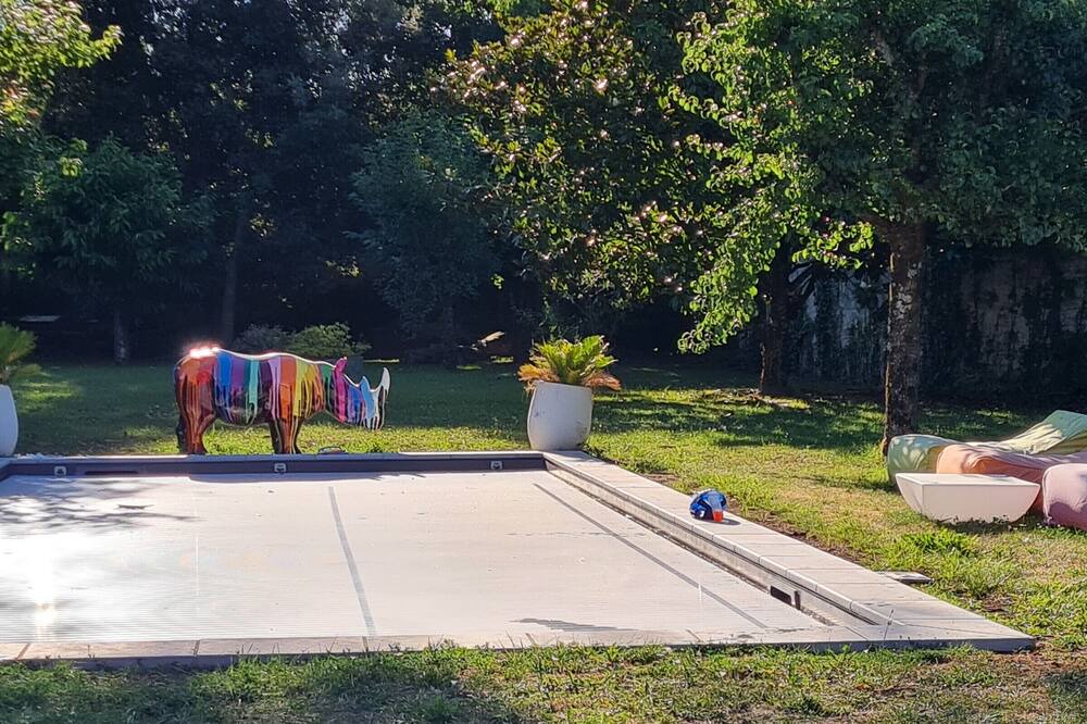 Photo of Outdoor in Nalliers
