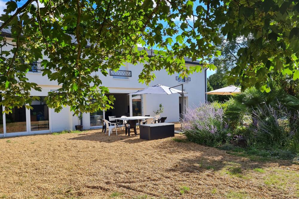 Photo of Outdoor in Nalliers