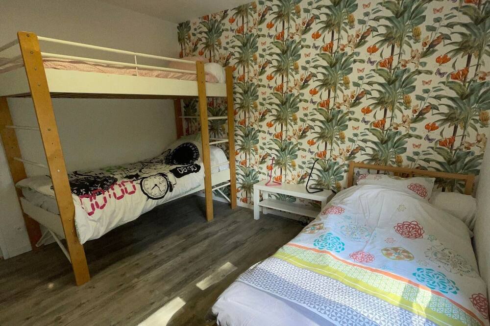 Photo of Bedroom in Nalliers