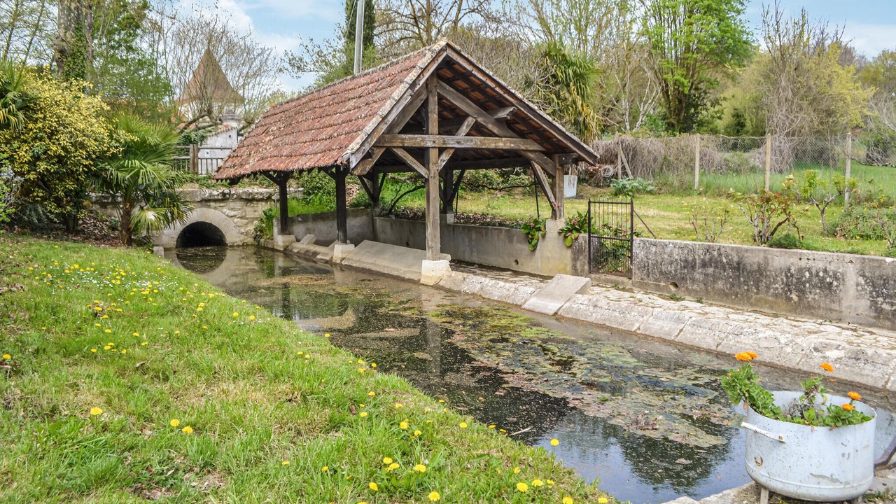 Photo of Outdoor in La Sauvetat-de-Saveres