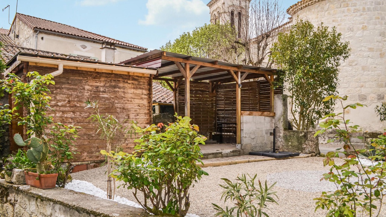 Photo of Outdoor in La Sauvetat-de-Saveres