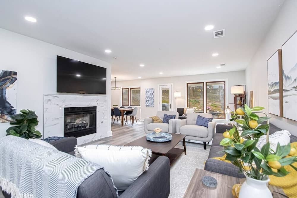 Photo of Livingroom in Little Rock