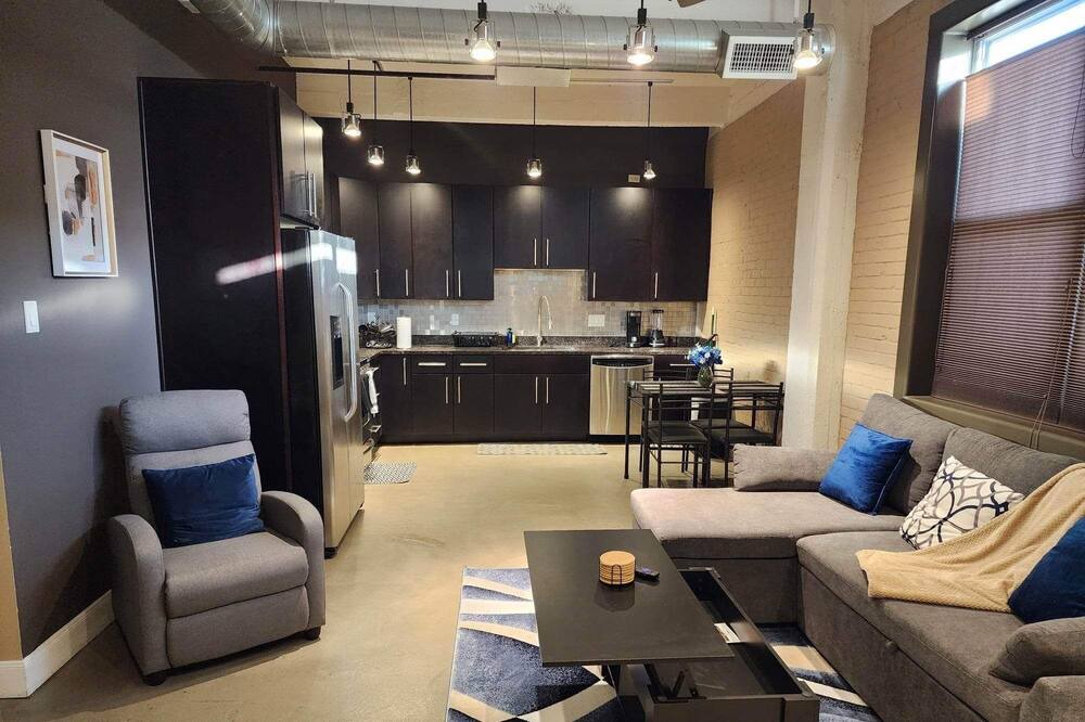 Photo of Livingroom in Arsenal