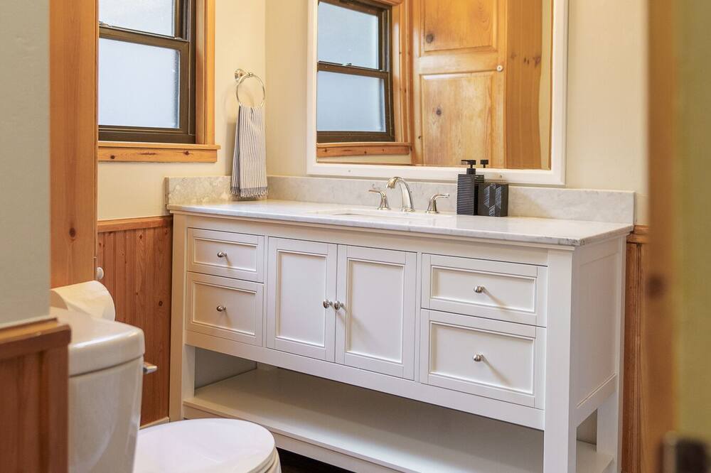 Photo of Bathroom in Martha Lake