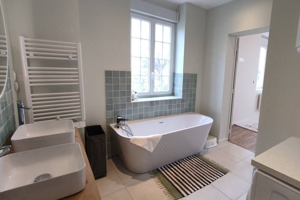 Photo of Bathroom in Fort-Mahon-Plage